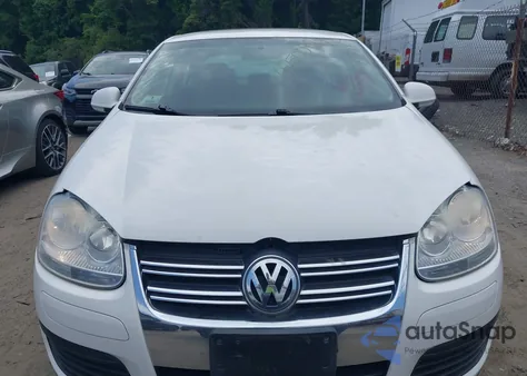 2010 Volkswagen Jetta Wolfsburg Edition из США, поврежденный, VIN 3VWRJ7AJ1AM152563